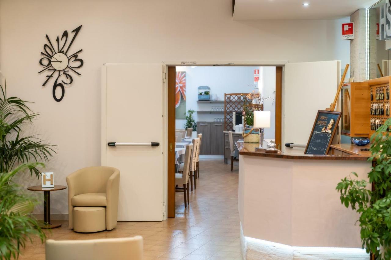 Hotel Stoccarda Caorle Exterior foto
