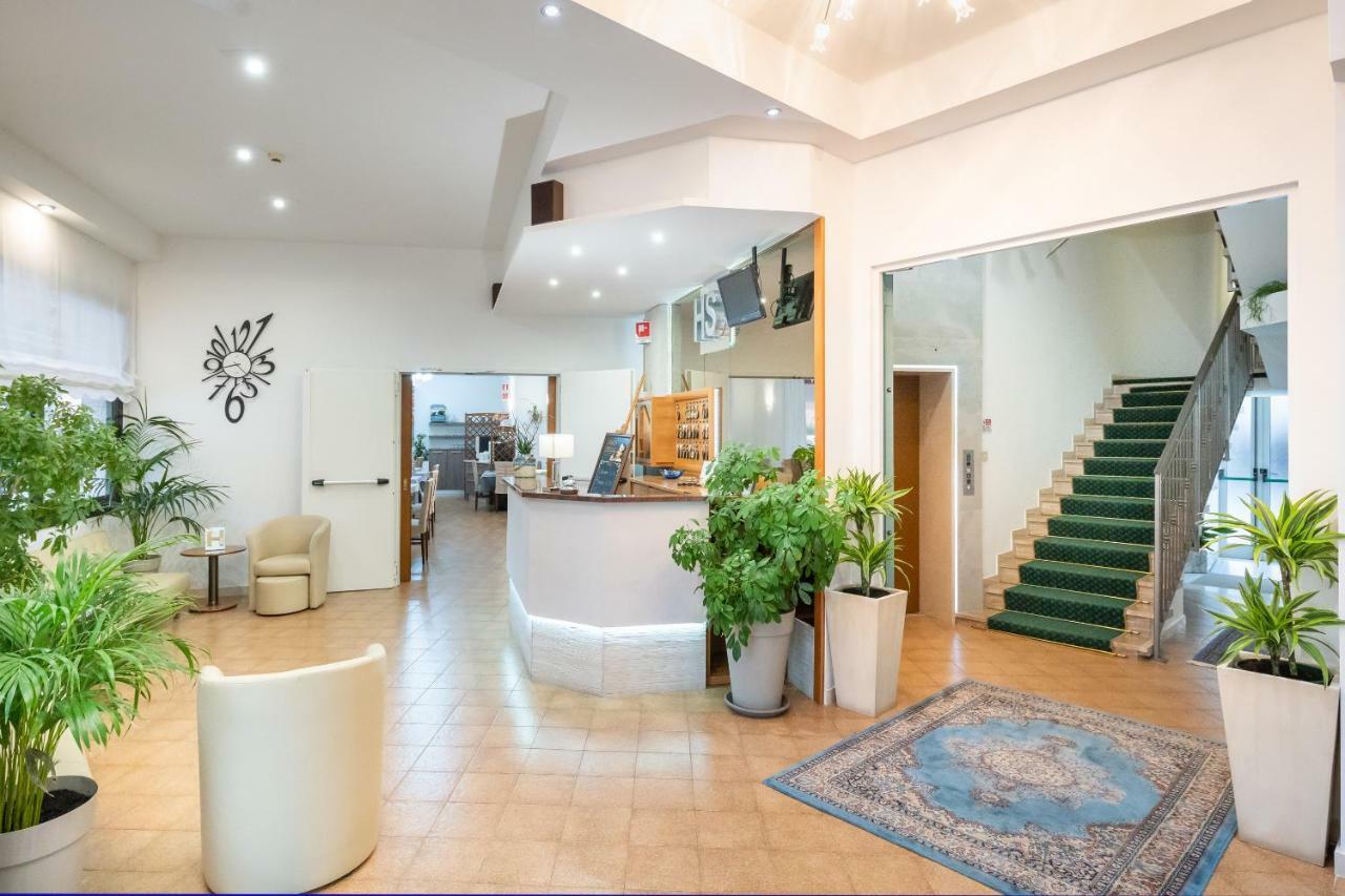 Hotel Stoccarda Caorle Exterior foto