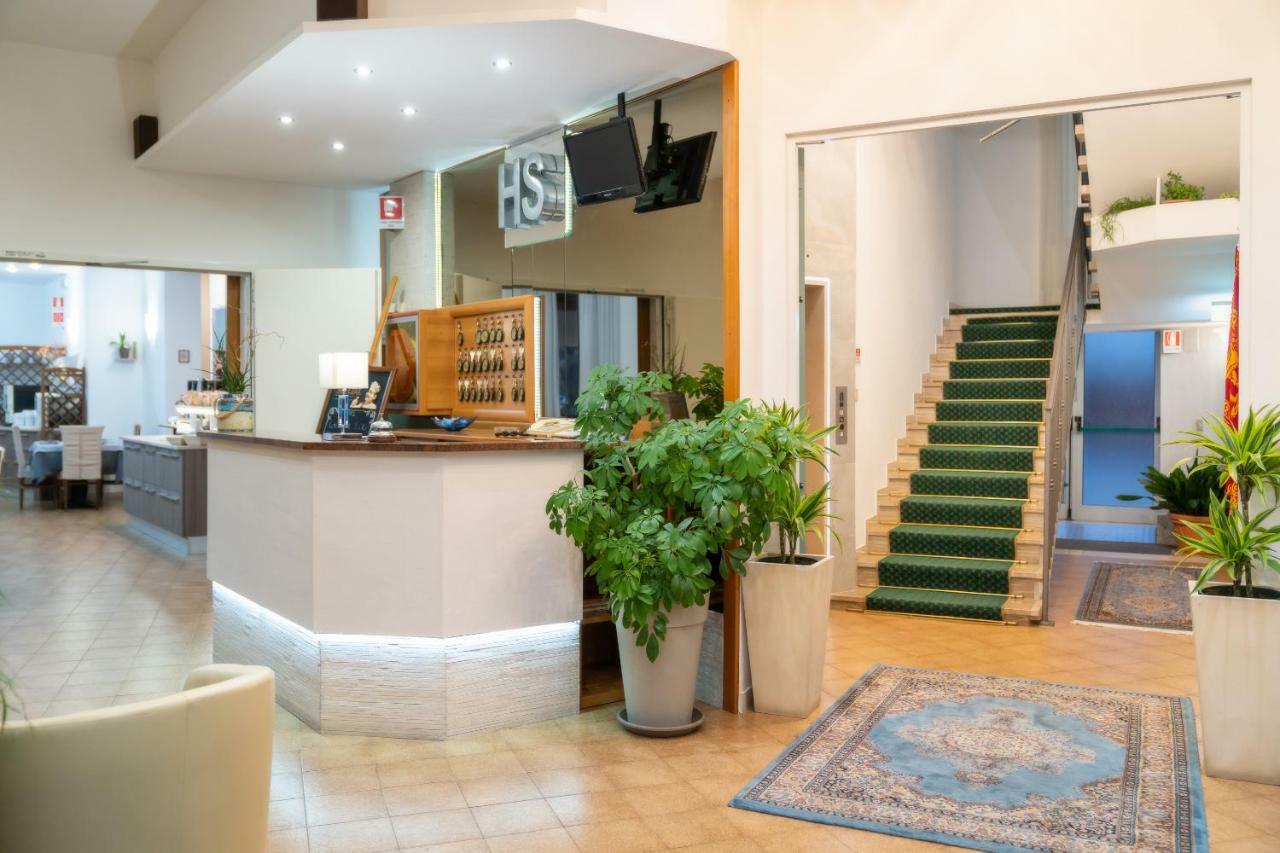 Hotel Stoccarda Caorle Exterior foto