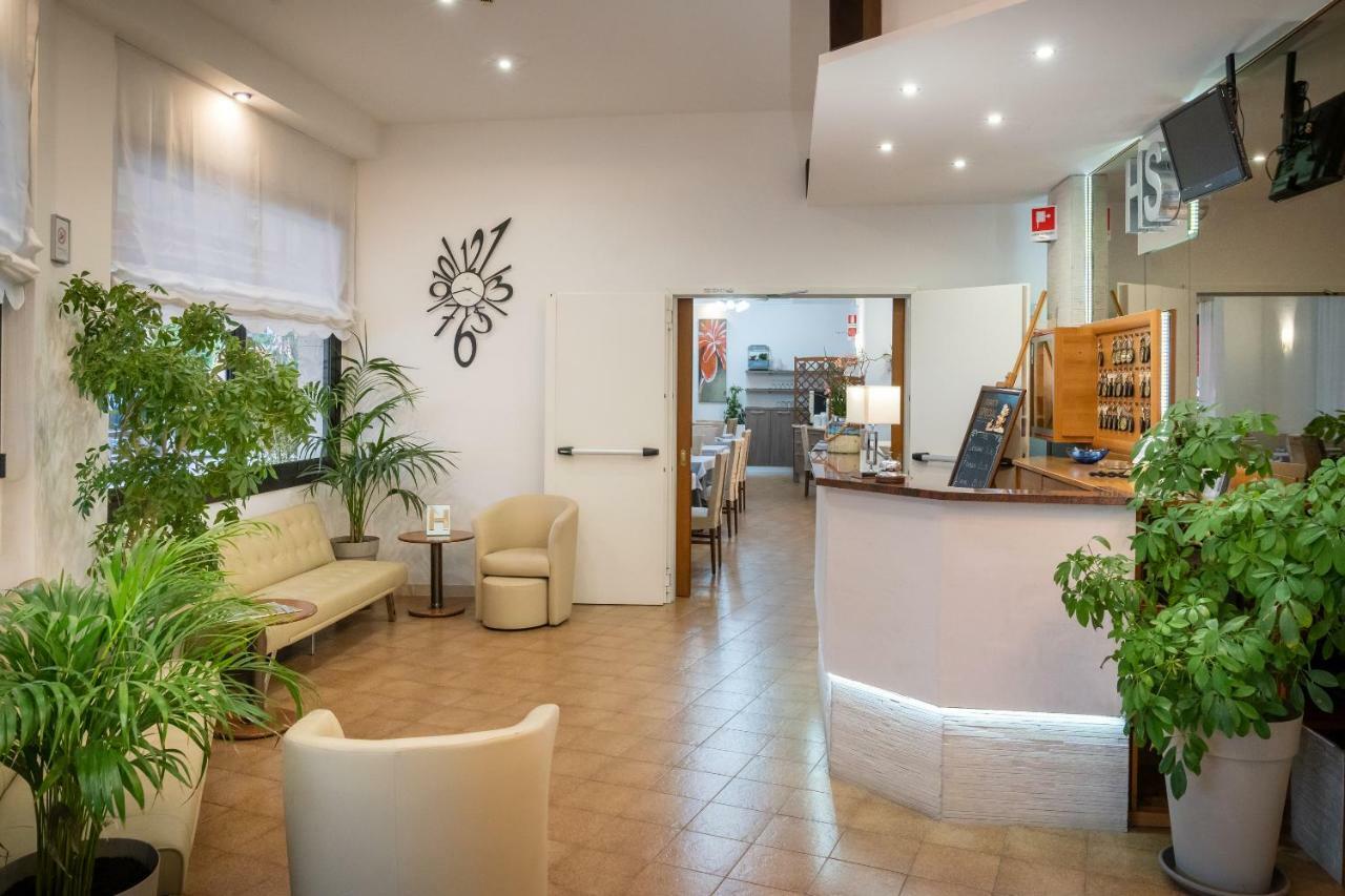 Hotel Stoccarda Caorle Exterior foto